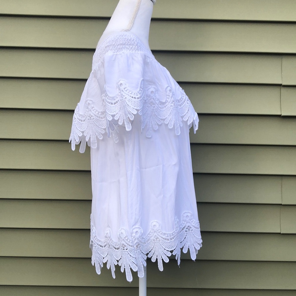 White Lace Off-Shoulder Top - Picture 7 of 8